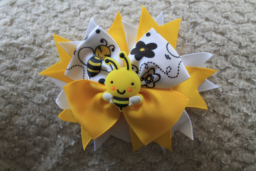 Bee Teamed Bow Hair Clip
